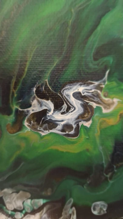 Azory 4.jpeg